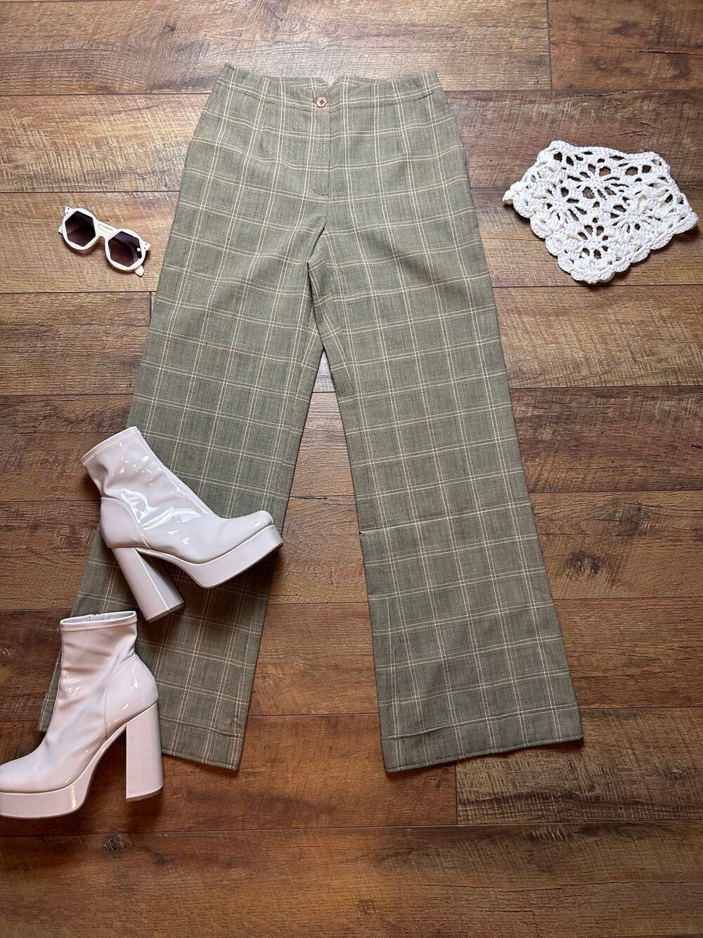 Talbots Brown Plaid Wide Leg Cuffed Trousers Size 4 70s Vintage Style